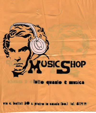 700_MusicShop70